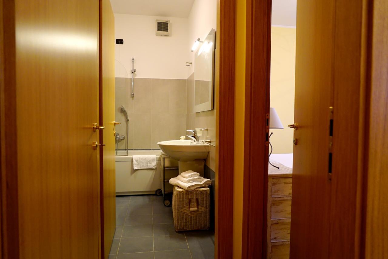 Duomo Apartment Milan Exterior photo